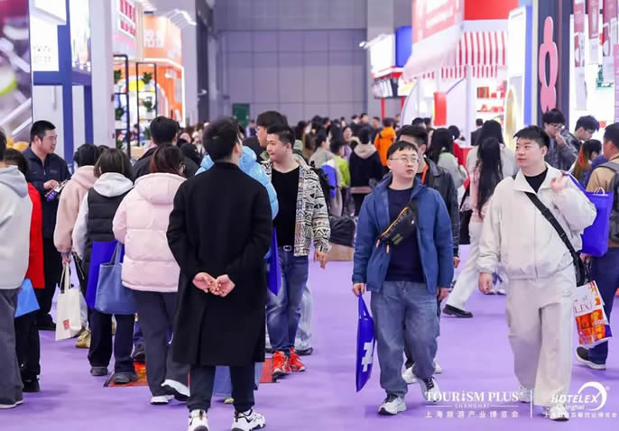 現(xiàn)場(chǎng)直擊｜開展首日萬(wàn)戈展臺(tái)獲贊無(wú)數(shù)